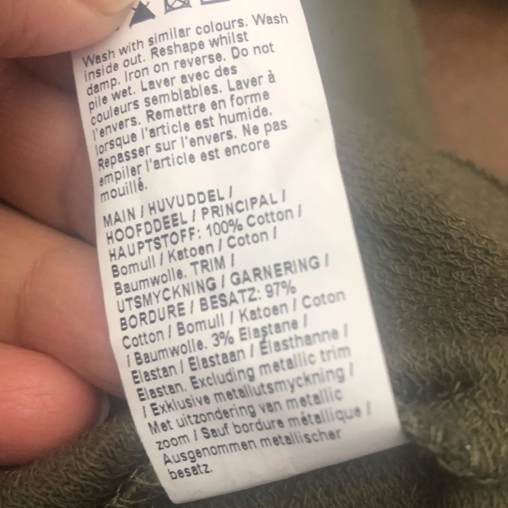 Olive green river island - Picture 5 of 7